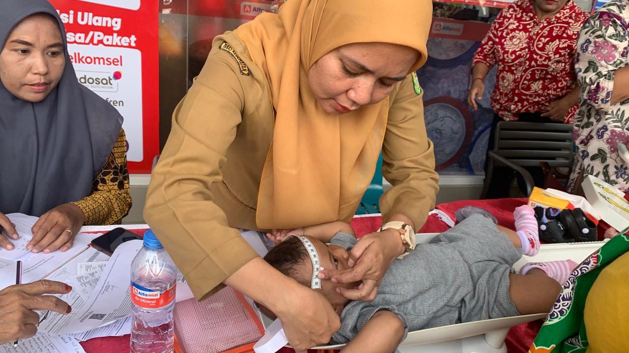 Alfamidi Medan Edukasi Pantau Tumbuh Kembang Anak Sejak Dini