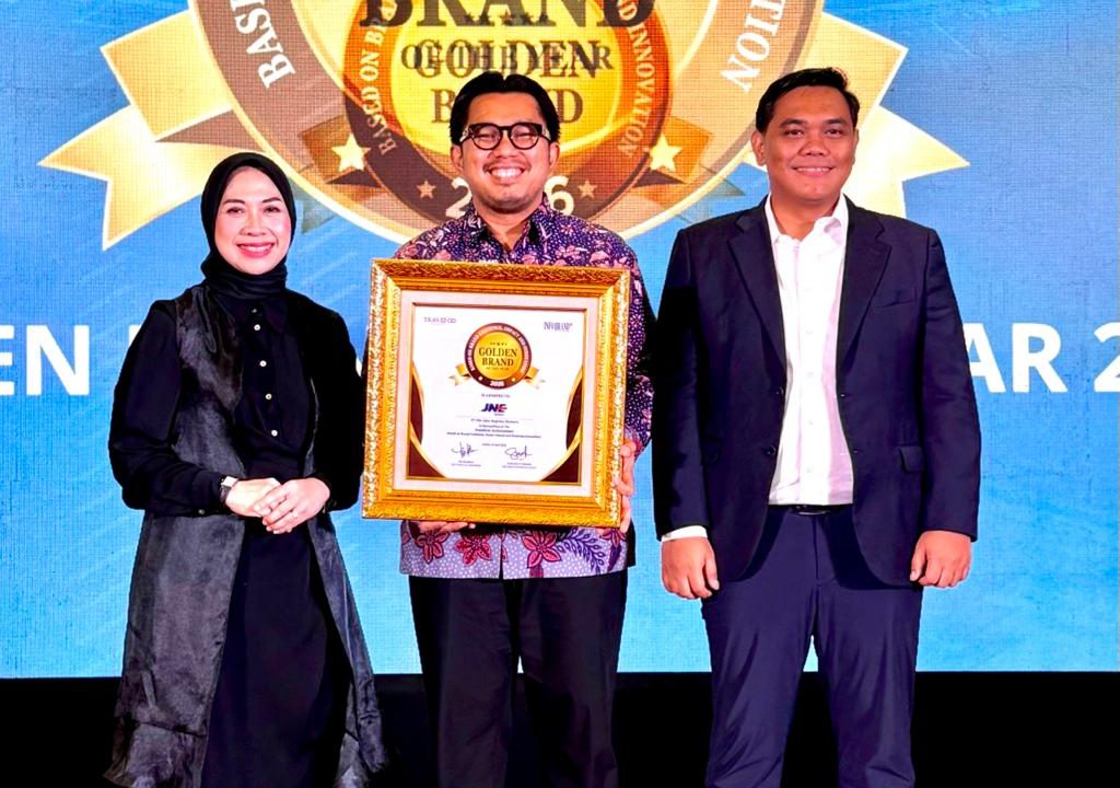 JNE Raih Penghargaan Golden Brand of The Year dan Digital Popular Brand Award 2026