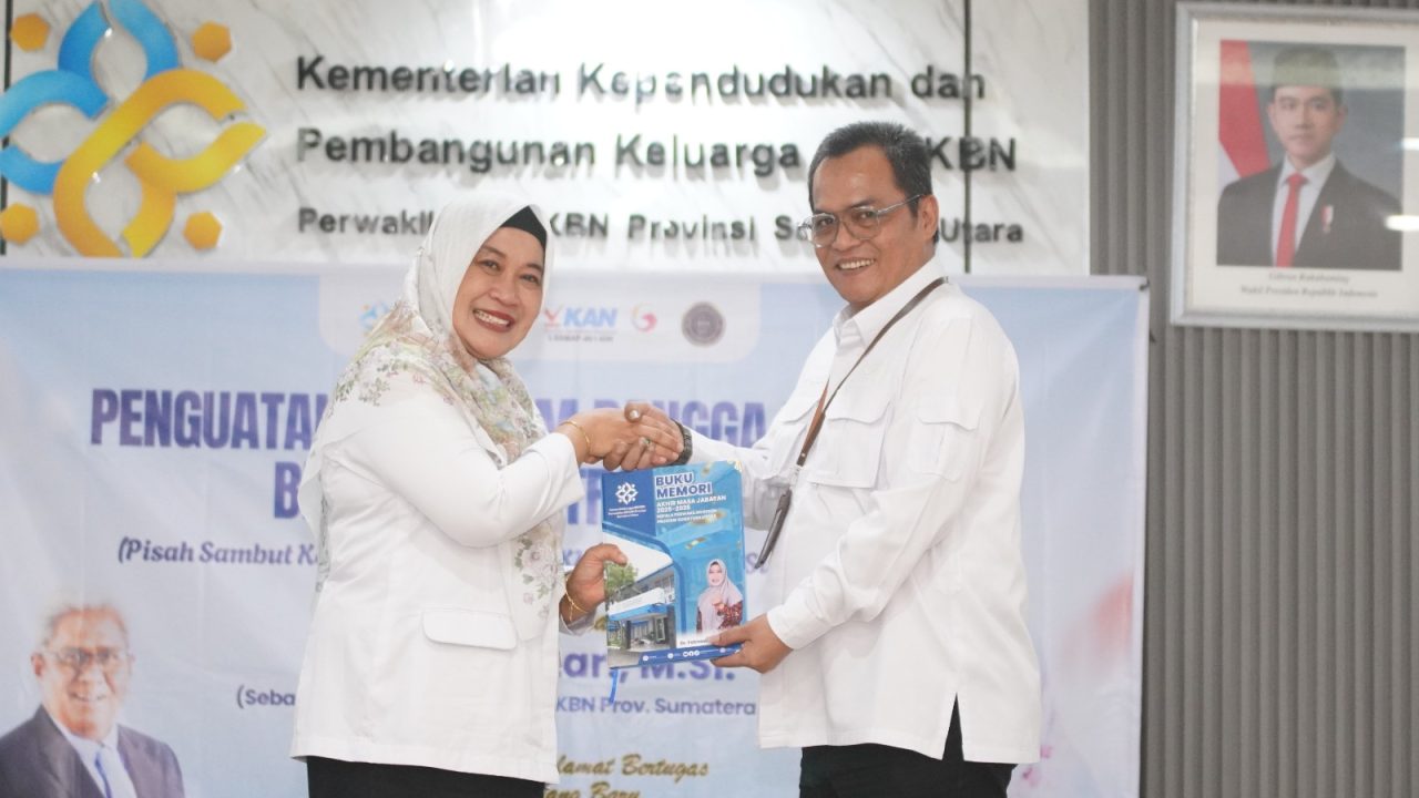 Hangat dan Penuh Haru, BKKBN Sumut Lepas Pengabdian Dr. Fatmawati