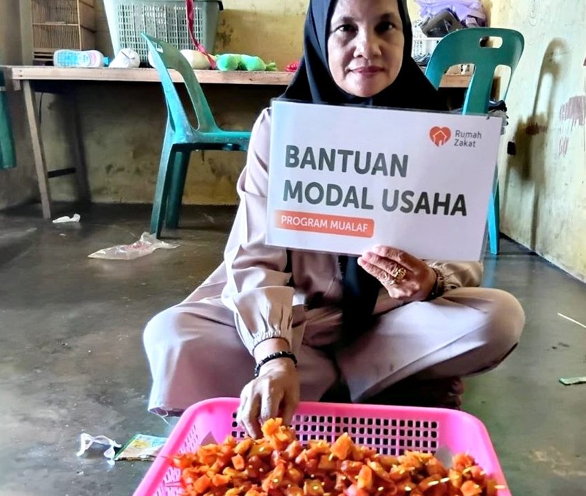 Rumah Zakat Salurkan Bantuan Modal Usaha untuk Mualaf di Pandan, Tapanuli Tengah