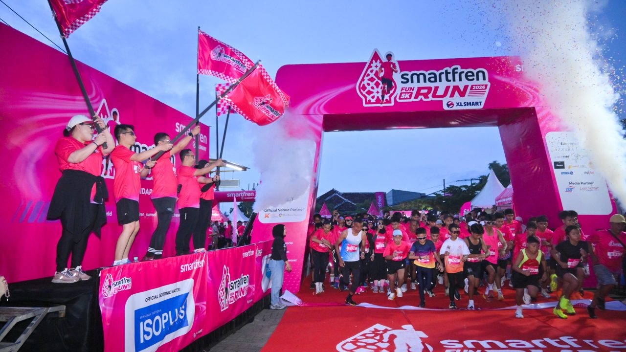 SMARTFREN Gelar Fun Run 2026