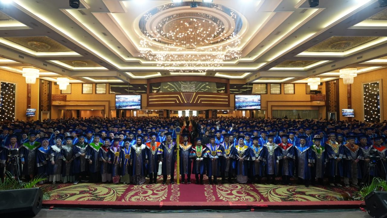 Wisuda 2.440 Lulusan, PP Muhammadiyah Banggakan Prestasi Internasional UMSU