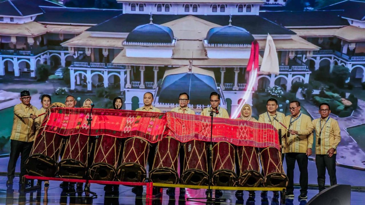 Dibuka Wamendagri Bima Arya, Rico Waas Dorong Rakernas XVIII APEKSI Lahirkan Aksi Nyata bagi Daerah