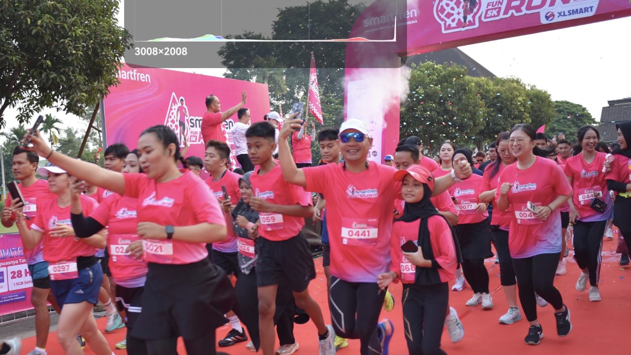 SMARTFREN Perkuat Jaringan di Jambi Hadirkan Pengalaman Digital Lebih Andal melalui SMARTFREN Fun Run 2026